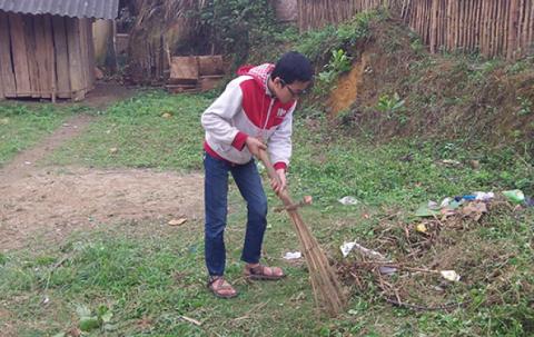 I always clean the garbage in the front yard of the school. 